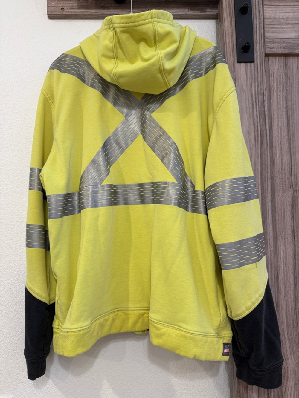 Ariat FR Hi-Vis Full Zip Hoodie - Picture 6 of 6